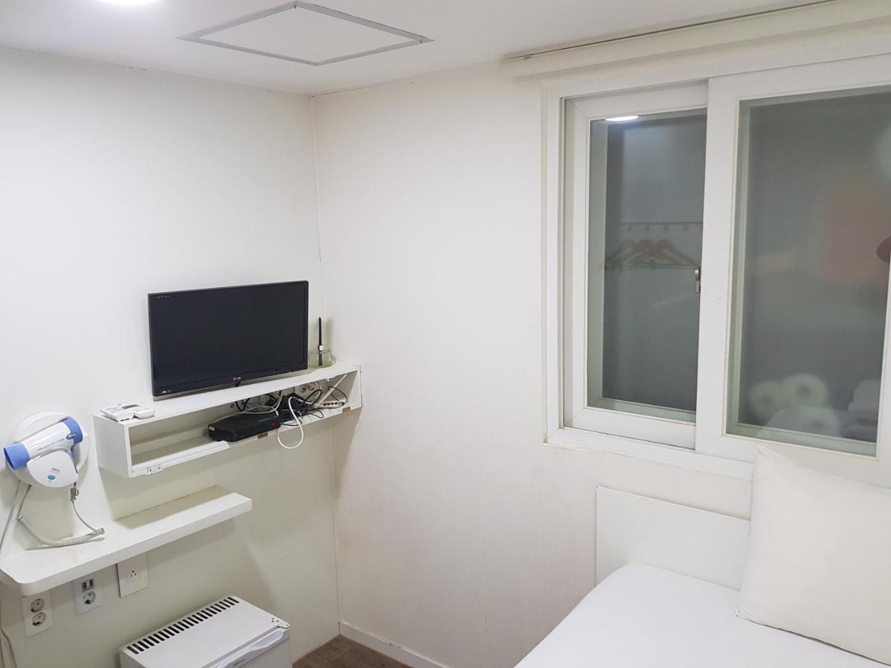 K-Guesthouse Dongdaemun Premium 2 Seoul Exterior photo